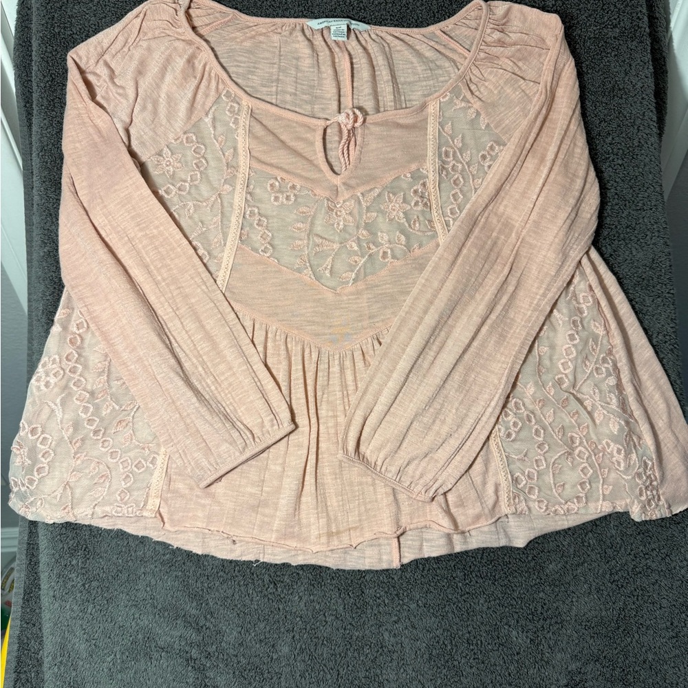 American Eagle Blush‎ Embroidered Blouse